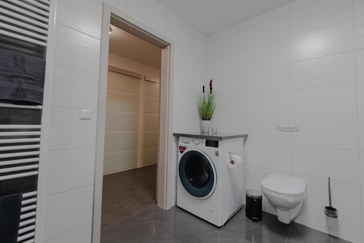 Modern - Ruhige Lage - Zentrumsnah - 2-Zimmer Apartment هورب آم نيكار المظهر الخارجي الصورة