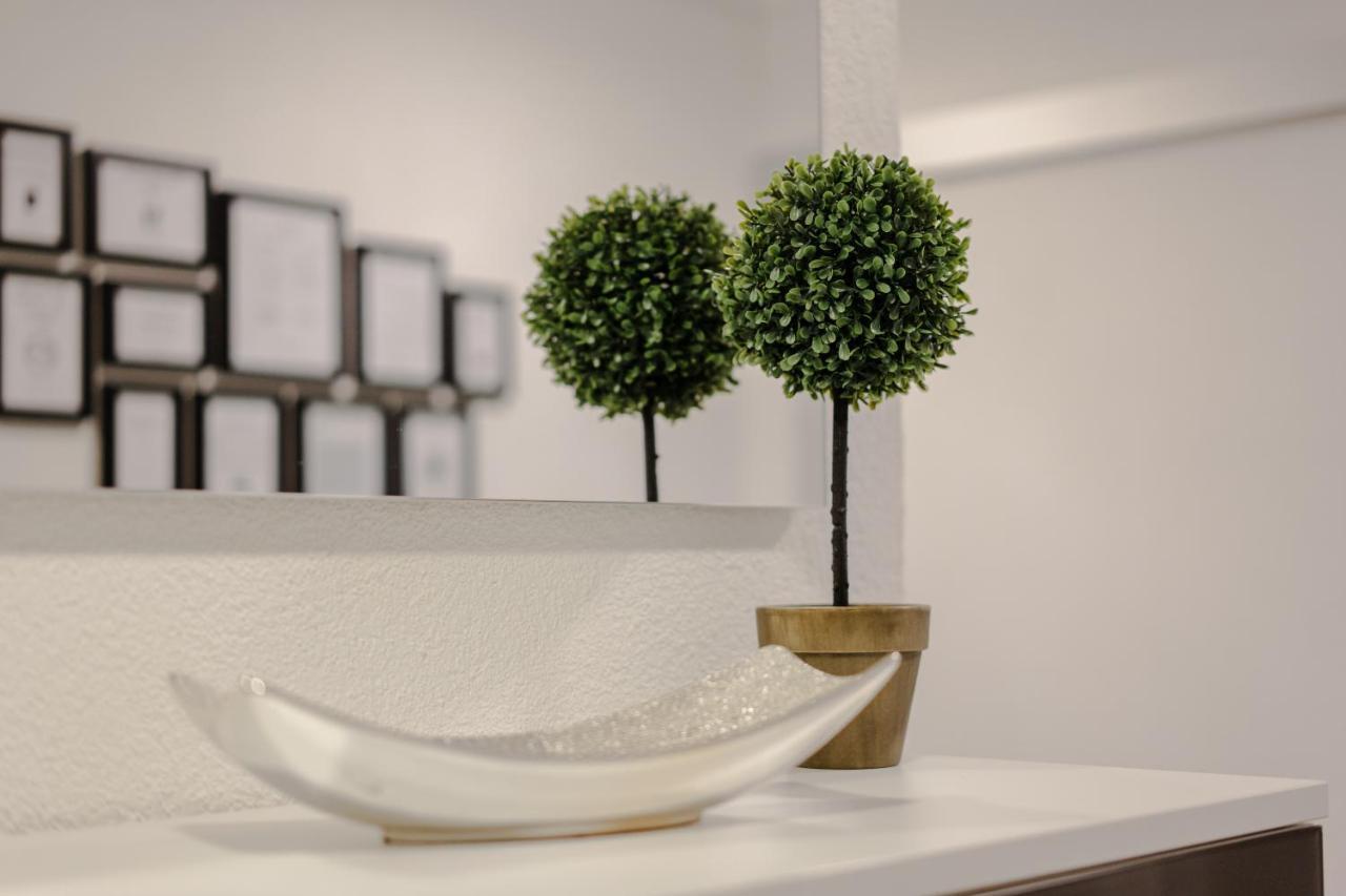 Modern - Ruhige Lage - Zentrumsnah - 2-Zimmer Apartment هورب آم نيكار المظهر الخارجي الصورة