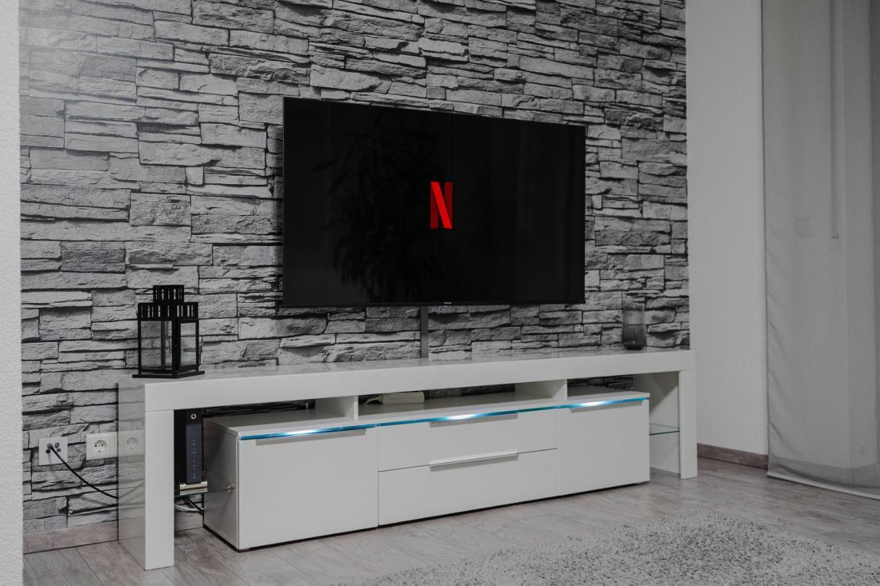 Modern - Ruhige Lage - Zentrumsnah - 2-Zimmer Apartment هورب آم نيكار المظهر الخارجي الصورة